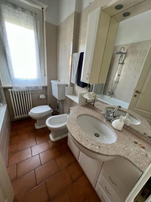 A Ca Di Nonni Apartment Albenga Luaran gambar